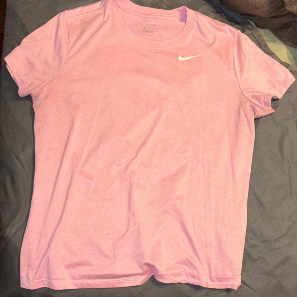 Nike Women's Light Pink Short Sleeve Tee
